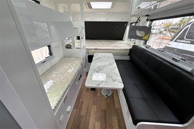 2024 MDC XT16HR FAMILY 22FT   - Photo 26 - Santa Fe Springs, CA 90670