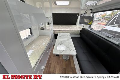 2024 MDC XT16HR FAMILY 22FT   - Photo 26 - Santa Fe Springs, CA 90670