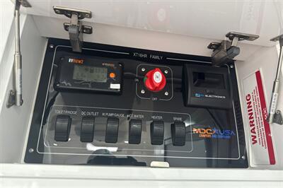 2024 MDC XT16HR FAMILY 22FT   - Photo 25 - Santa Fe Springs, CA 90670