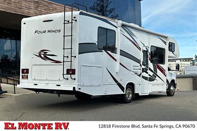 2024 Thor Four Winds 28A   - Photo 3 - Santa Fe Springs, CA 90670