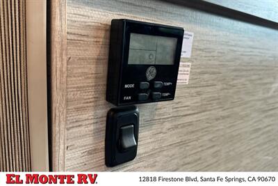 2024 Thor Four Winds 28A   - Photo 36 - Santa Fe Springs, CA 90670