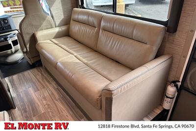 2024 Thor Four Winds 28A   - Photo 39 - Santa Fe Springs, CA 90670