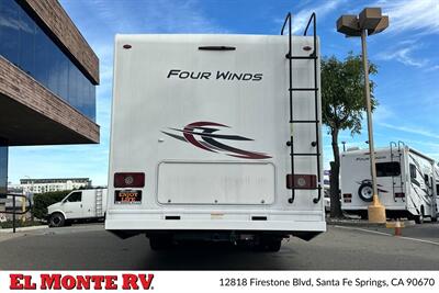 2024 Thor Four Winds 28A   - Photo 4 - Santa Fe Springs, CA 90670