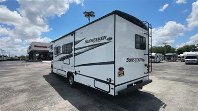 2024 Forest River Sunseeker 2550DSLE   - Photo 70 - Orlando, FL 32808