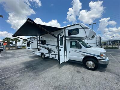 2024 Forest River Sunseeker 2550DSLE   - Photo 24 - Orlando, FL 32808