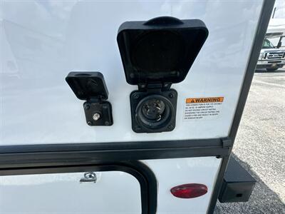 2024 Forest River Sunseeker 2550DSLE   - Photo 26 - Orlando, FL 32808