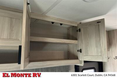 2023 Forest River Sunseeker 3250DSLE - Photo 15 - Dublin, CA 94568