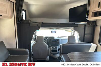 2023 Forest River Sunseeker 3250DSLE - Photo 40 - Dublin, CA 94568