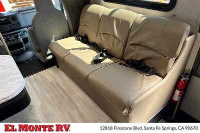 2023 Coachmen Leprechaun 271QB   - Photo 41 - Santa Fe Springs, CA 90670