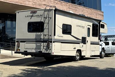 2023 Coachmen Leprechaun 271QB   - Photo 3 - Dublin, CA 94568