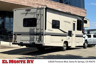 2023 Coachmen Leprechaun 271QB   - Photo 3 - Santa Fe Springs, CA 90670