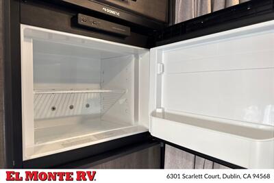 2023 Coachmen Leprechaun 271QB   - Photo 25 - Dublin, CA 94568