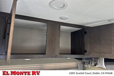 2023 Coachmen Leprechaun 271QB   - Photo 15 - Dublin, CA 94568