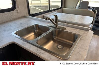 2023 Coachmen Leprechaun 271QB   - Photo 18 - Dublin, CA 94568