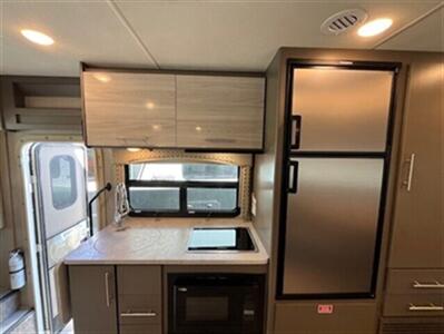 2021 Thor Axis 25.6   - Photo 12 - Dublin, CA 94568