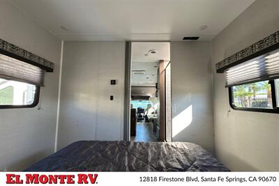 2024 Gulf Stream Conquest 6280   - Photo 38 - Santa Fe Springs, CA 90670