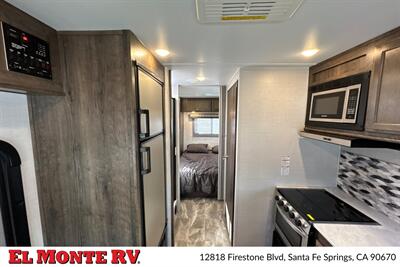 2024 Gulf Stream Conquest 6280   - Photo 27 - Santa Fe Springs, CA 90670