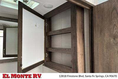 2024 Gulf Stream Conquest 6280   - Photo 29 - Santa Fe Springs, CA 90670