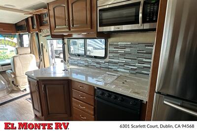 2018 Holiday Rambler Vacationeer XE 36F   - Photo 18 - Dublin, CA 94568