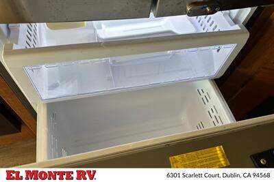 2018 Holiday Rambler Vacationeer XE 36F   - Photo 27 - Dublin, CA 94568