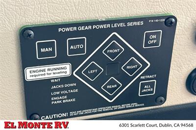 2018 Holiday Rambler Vacationeer XE 36F   - Photo 46 - Dublin, CA 94568