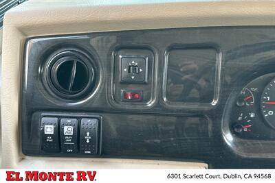 2018 Holiday Rambler Vacationeer XE 36F   - Photo 11 - Dublin, CA 94568
