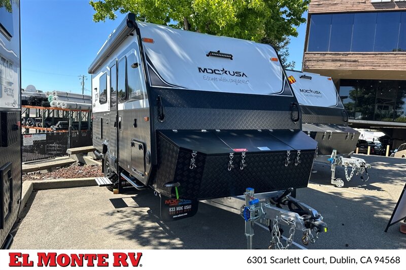 2027 MDC XT16HR ISLAND 22FT  