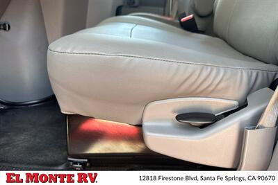 2024 Forest River Sunseeker 2850SLE - Photo 12 - Santa Fe Springs, CA 90670