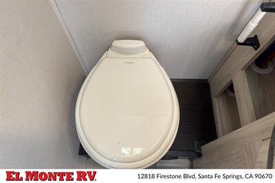 2024 Forest River Sunseeker 2850SLE - Photo 30 - Santa Fe Springs, CA 90670