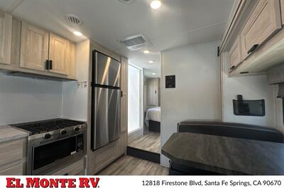 2024 Forest River Sunseeker 2850SLE - Photo 26 - Santa Fe Springs, CA 90670