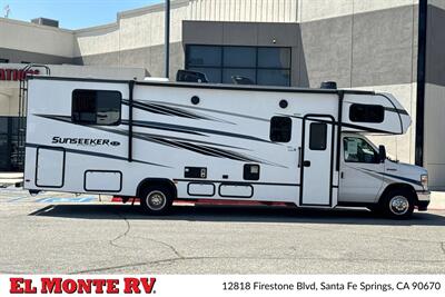 2024 Forest River Sunseeker 2850SLE - Photo 2 - Santa Fe Springs, CA 90670