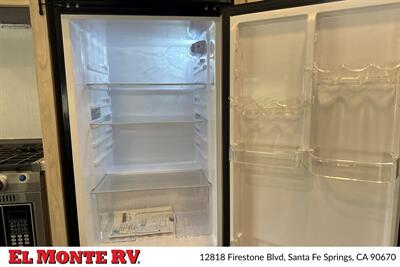 2024 Forest River Sunseeker 2850SLE - Photo 23 - Santa Fe Springs, CA 90670