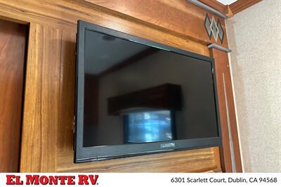2016 JAYCO SENECA 37FS   - Photo 35 - Dublin, CA 94568