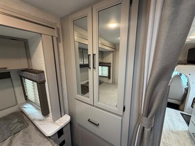 2024 Thor Chateau 22B   - Photo 45 - Orlando, FL 32808