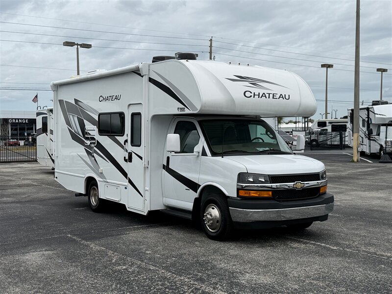 2024 Thor Chateau 22B  