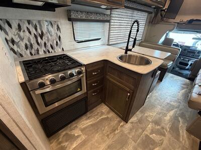 2024 Gulf Stream Conquest 6280   - Photo 25 - Orlando, FL 32808