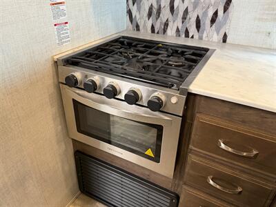 2024 Gulf Stream Conquest 6280   - Photo 29 - Orlando, FL 32808