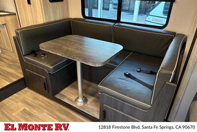 2024 Forest River Sunseeker 2150SLE   - Photo 14 - Santa Fe Springs, CA 90670