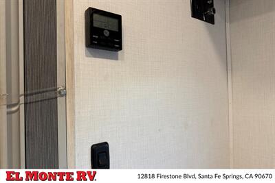 2024 Forest River Sunseeker 2150SLE   - Photo 35 - Santa Fe Springs, CA 90670