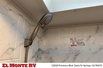 2024 Forest River Sunseeker 2150SLE   - Photo 32 - Santa Fe Springs, CA 90670