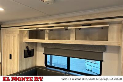 2024 Forest River Sunseeker 2150SLE   - Photo 15 - Santa Fe Springs, CA 90670