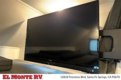 2024 Forest River Sunseeker 2150SLE   - Photo 16 - Santa Fe Springs, CA 90670