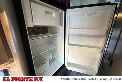 2019 Thor Gemini 24SX - Photo 20 - Santa Fe Springs, CA 90670