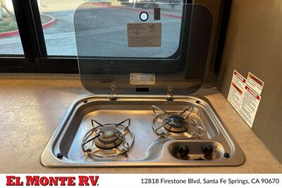 2019 Thor Gemini 24SX - Photo 16 - Santa Fe Springs, CA 90670