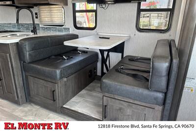 2024 Coachmen Pursuit 31BH   - Photo 14 - Santa Fe Springs, CA 90670