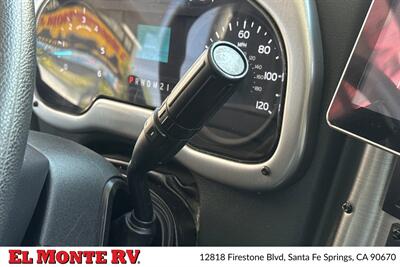 2024 Coachmen Pursuit 31BH   - Photo 45 - Santa Fe Springs, CA 90670