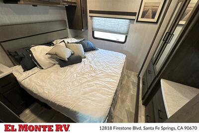 2024 Coachmen Pursuit 31BH   - Photo 33 - Santa Fe Springs, CA 90670