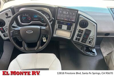 2024 Coachmen Pursuit 31BH   - Photo 42 - Santa Fe Springs, CA 90670