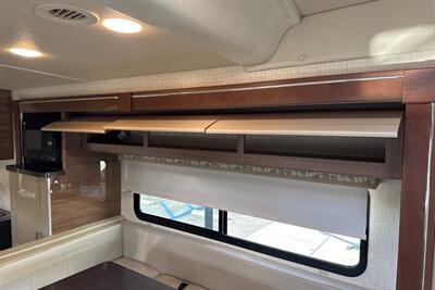 2015 Winnebago View 24J - Photo 15 - Santa Fe Springs, CA 90670