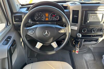 2015 Winnebago View 24J - Photo 41 - Santa Fe Springs, CA 90670